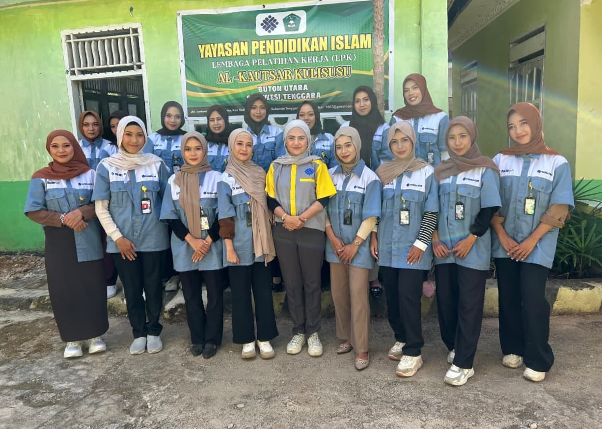 Bekali Skill Siap Kerja, BPVP Kendari Gandeng LPK Prima Kendari dalam TMT Daily Makeup di Buton Utara